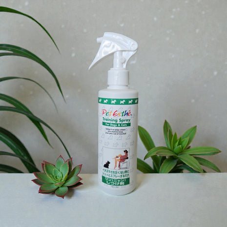 Pet Esthé Trainingsspray für Hunde- und Katzenerziehung